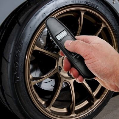 Tire Pressure Gauge | Digital Tire Pressure Gauge | Motion Auto